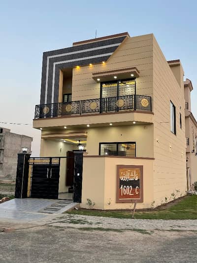 4 Marla Corner House Available For Sale Gas Water Electricity Available Prime Location Near Tooo Park And Masjid