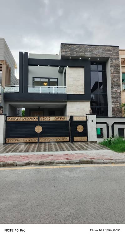 8 Marla House For Sale