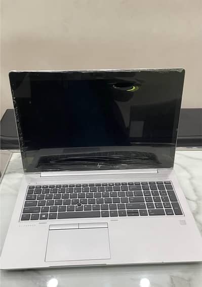 HP 850 G5 8th Genration touch screen