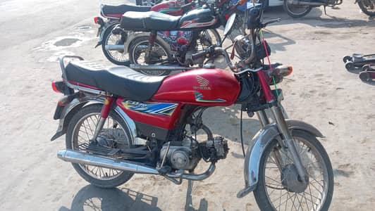 red bike ravi good condition