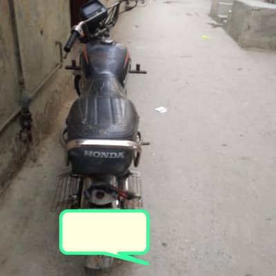 Black United 70 bike