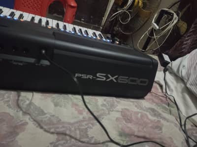 Yamaha sx600 keyboard piano