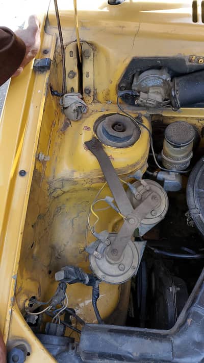 Yellow texi for sale