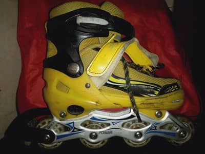 skating shoes 0300 8407096