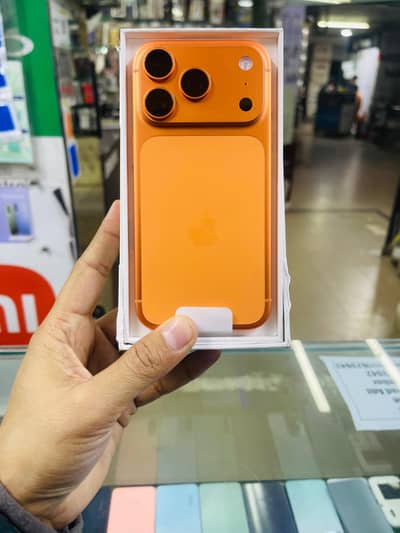 17 Pro 256GB E+E Non Active Box Pack