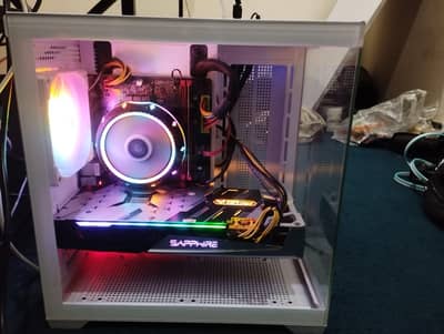 Gaming PC Setup 22” HP Monitor RX 5700 XT i5 10th Gen