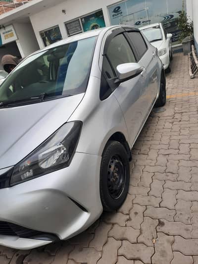 Toyota vitz 14 17 total janion