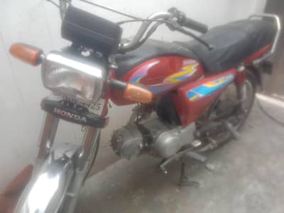 21 model bio available