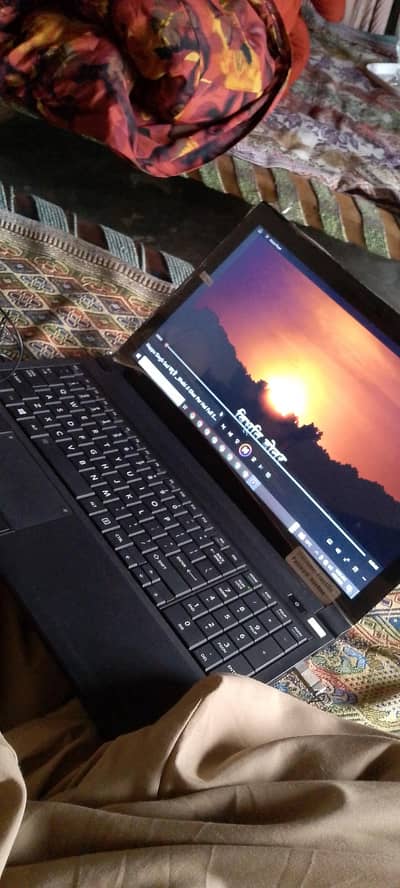 Toshiba Laptop By Sale 2.128 SSD