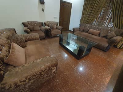 Sofa Set + Center Table