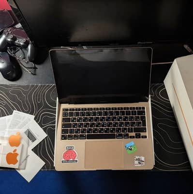 MacBook Air M1 (2023) / 8/256 - 10/10 Condition and Original