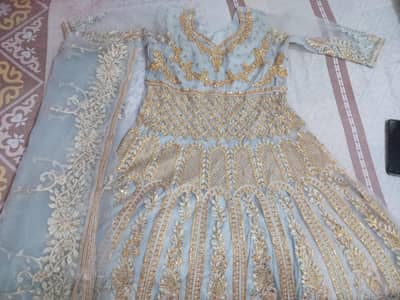 maxi light blue color