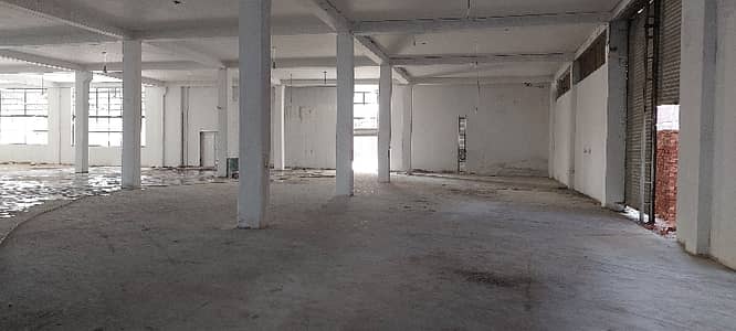 Wonderful Neat And Clean Warehouse Available For Rent In Gajju Matah Lahore.