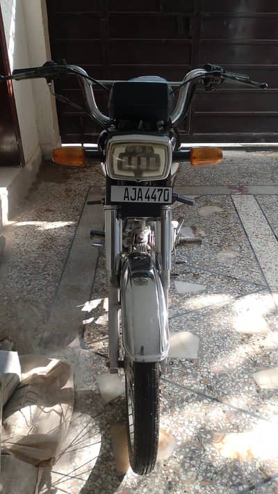 new condition. bicomatric available