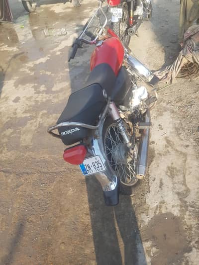 Yamaha dhooom 12 modell Islamabad no add red