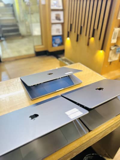 MacBook pro M1 Max (2021) 16inch 32gb/1tb