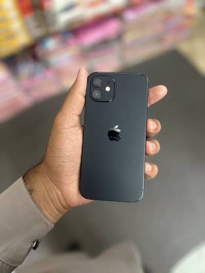 iPhone 12 jv battery 97 gb64 10/10 condition