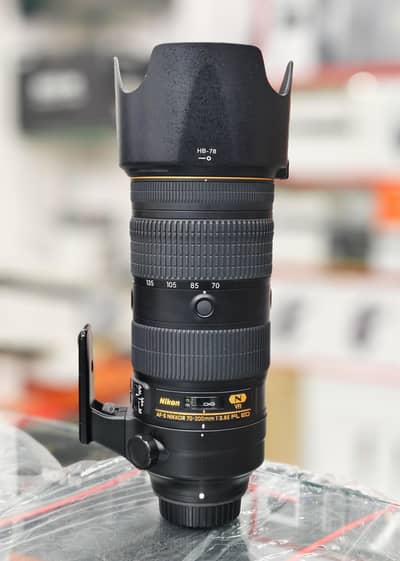 Nikon 70-200 F/2.8 FL ED zoom lens (HnB digital)