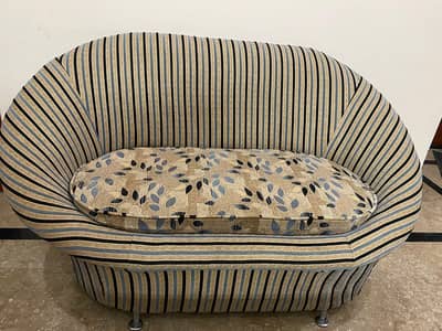 Luxury Style 4-Seater Sofa Set – Like New Condition