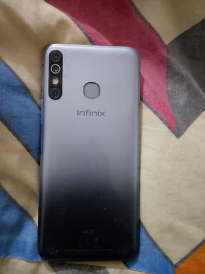 Infinix hot 8
