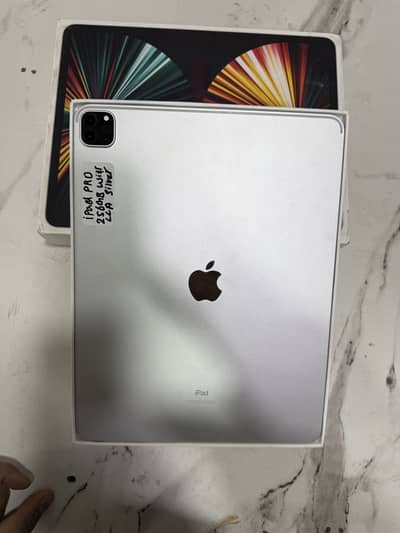 iPad Pro 256GB M2 (5th Generation) 12.9 inch