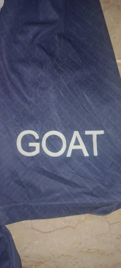 orginal theifted football t shirts