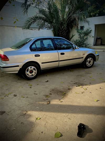 Honda civic Ek golden Numder