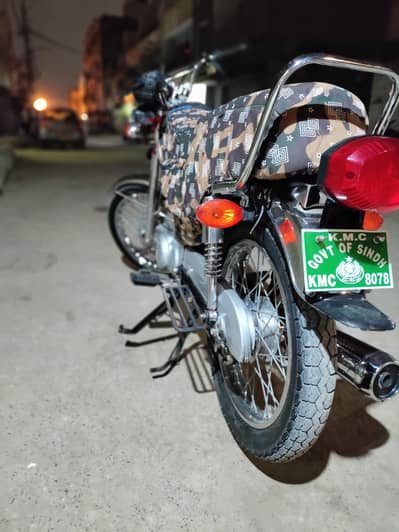 united 125 Karachi num good condition