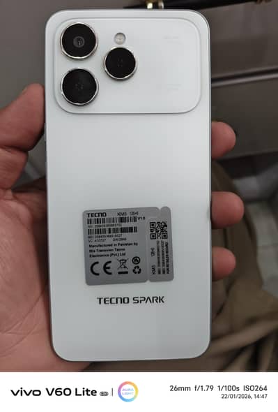 spark 40 6 128 bilkul saf condition hn