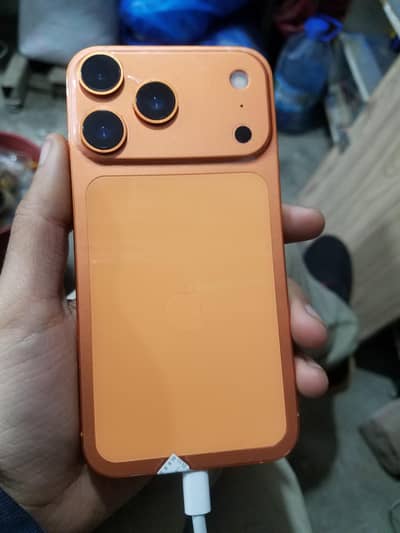 i phone xr converted to 17 pro