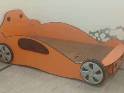 car shaped bed