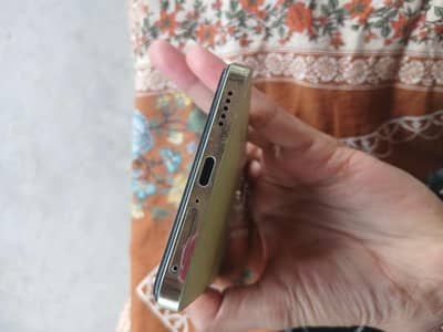 bht zabrdas mobile hai Vivo ka