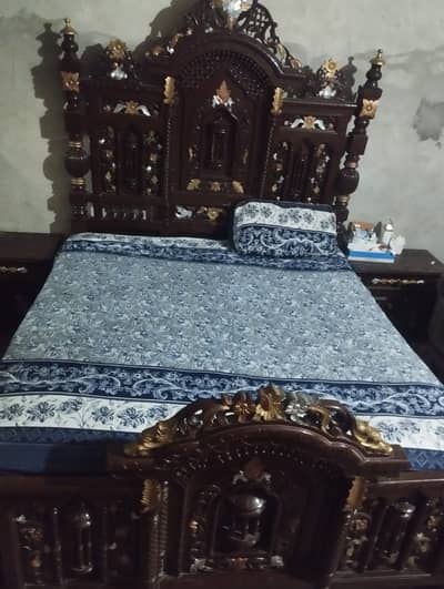 Chinioti Double Bed Set | Double Wooden Bed with 2 side Tables