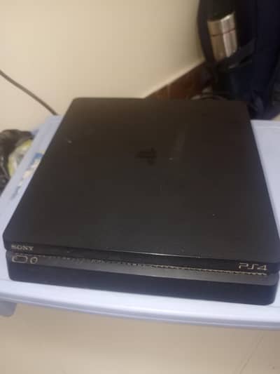 sony PlayStation 4 slim for sale withoriginal console 6 games install