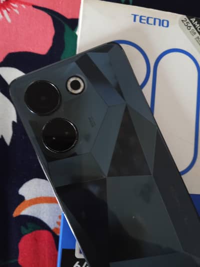Tecno Camon 20