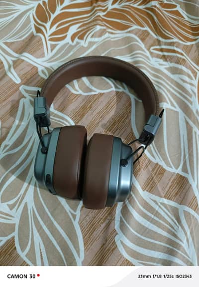 Boost harmony headset
