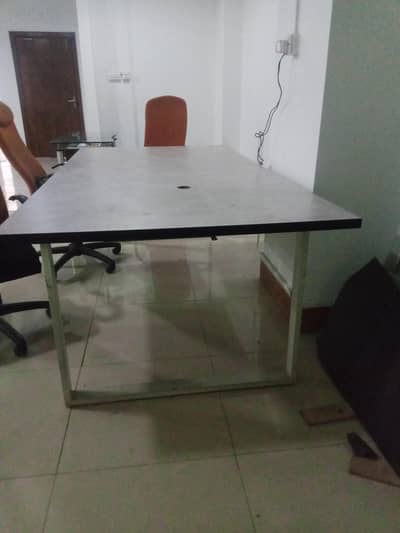 Office table