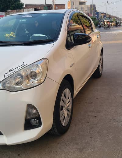 toyota aqua 2012 model 15 reg
