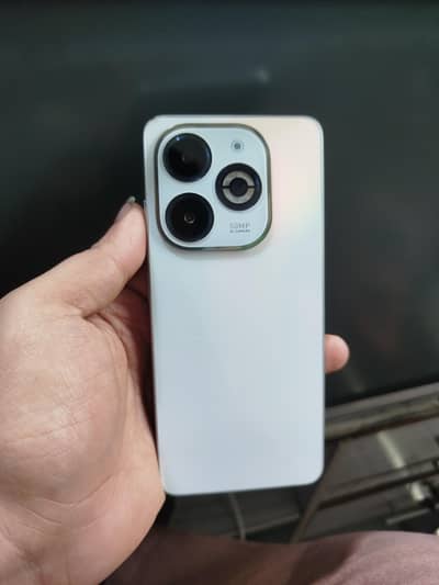 infinix Smart 8 plus