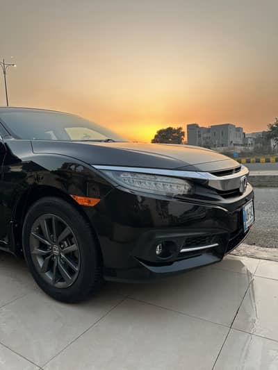 Brand new Honda Civic UG Better than Toyota corolla, Vezel, Sportage