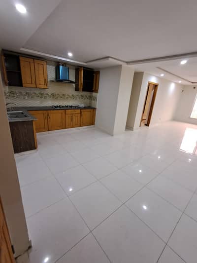 3bedroom and with servant quarter available for rent location E11-4 Islamabad