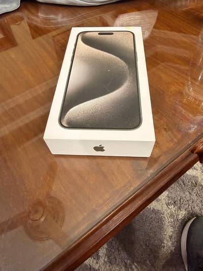 10/10 iphone-15ProMax / silver