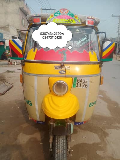 Tazrafter 200cc  auto  Raksha  bilkul safe condition