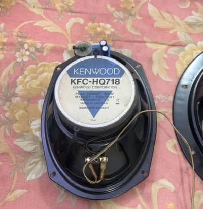 Akai spaeker set in excellent condition