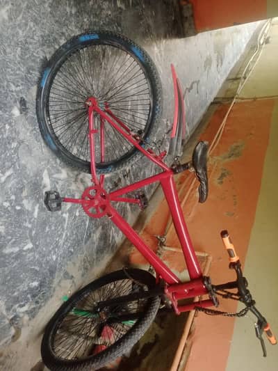 This is very  good condition  bicycle