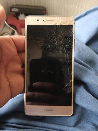 Huawei P9 lite Front glass cracked