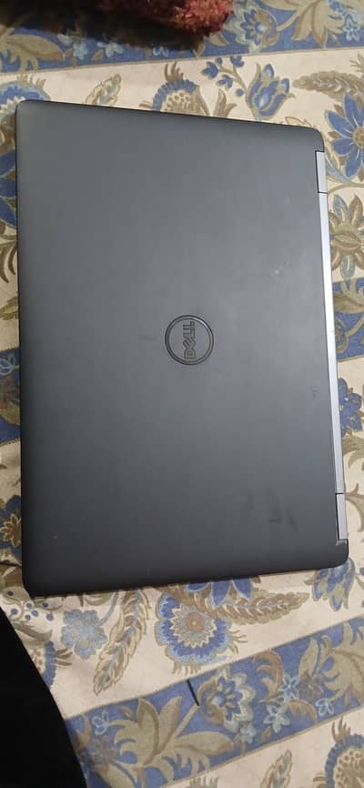 Brand: latitude E7470.   Battery health: great.  Price: 45000