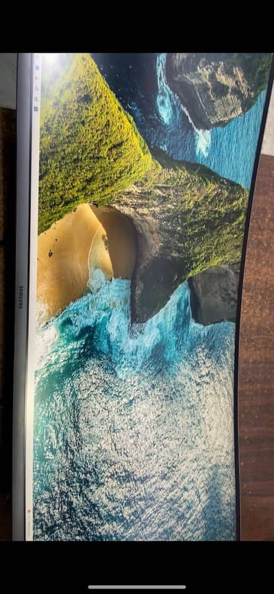 Samsung 34 inch 4K Curve 100hz