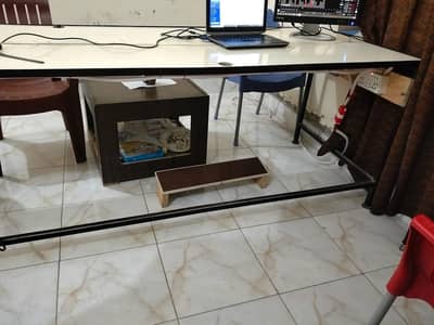 Office Samaaan Available for Sale