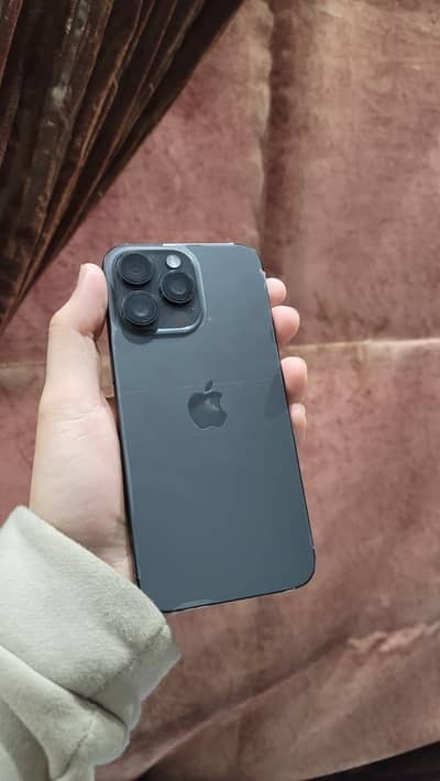 iPhone 15 pro max Jv